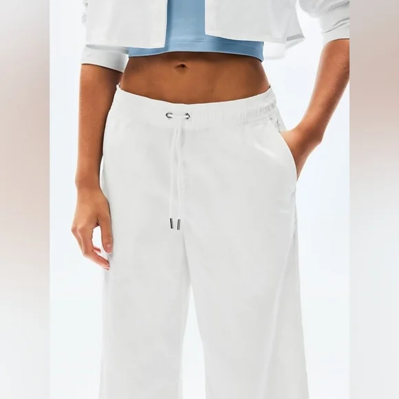 Athleta Midday Crop Pant - Picture 3 of 4